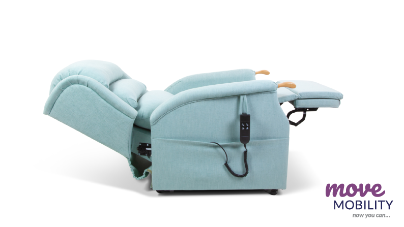 Choosing the Perfect Riser Recliner Chair for Elderly Loved Ones